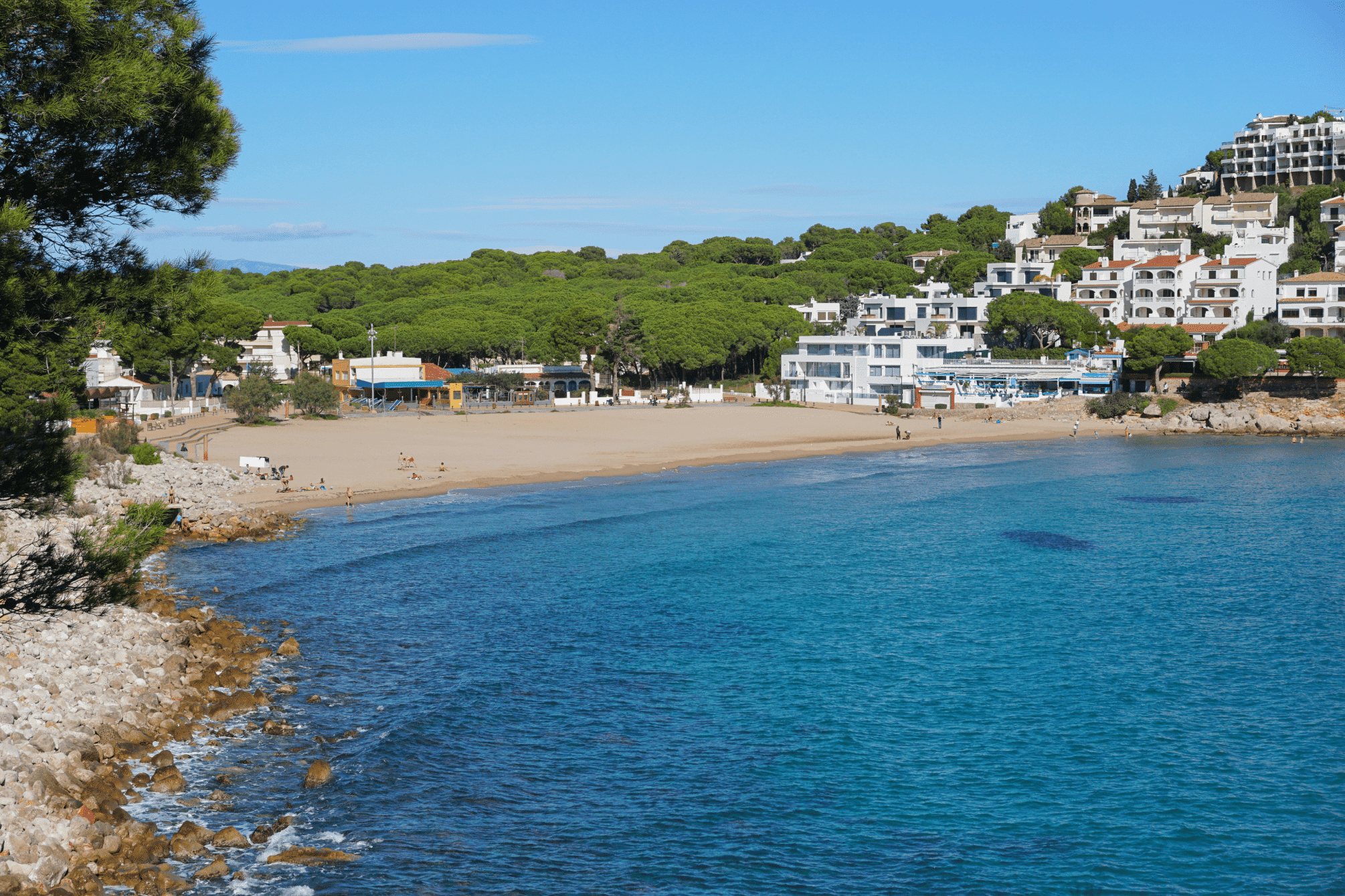Costa Brava plage de Cala Montgo à Escala